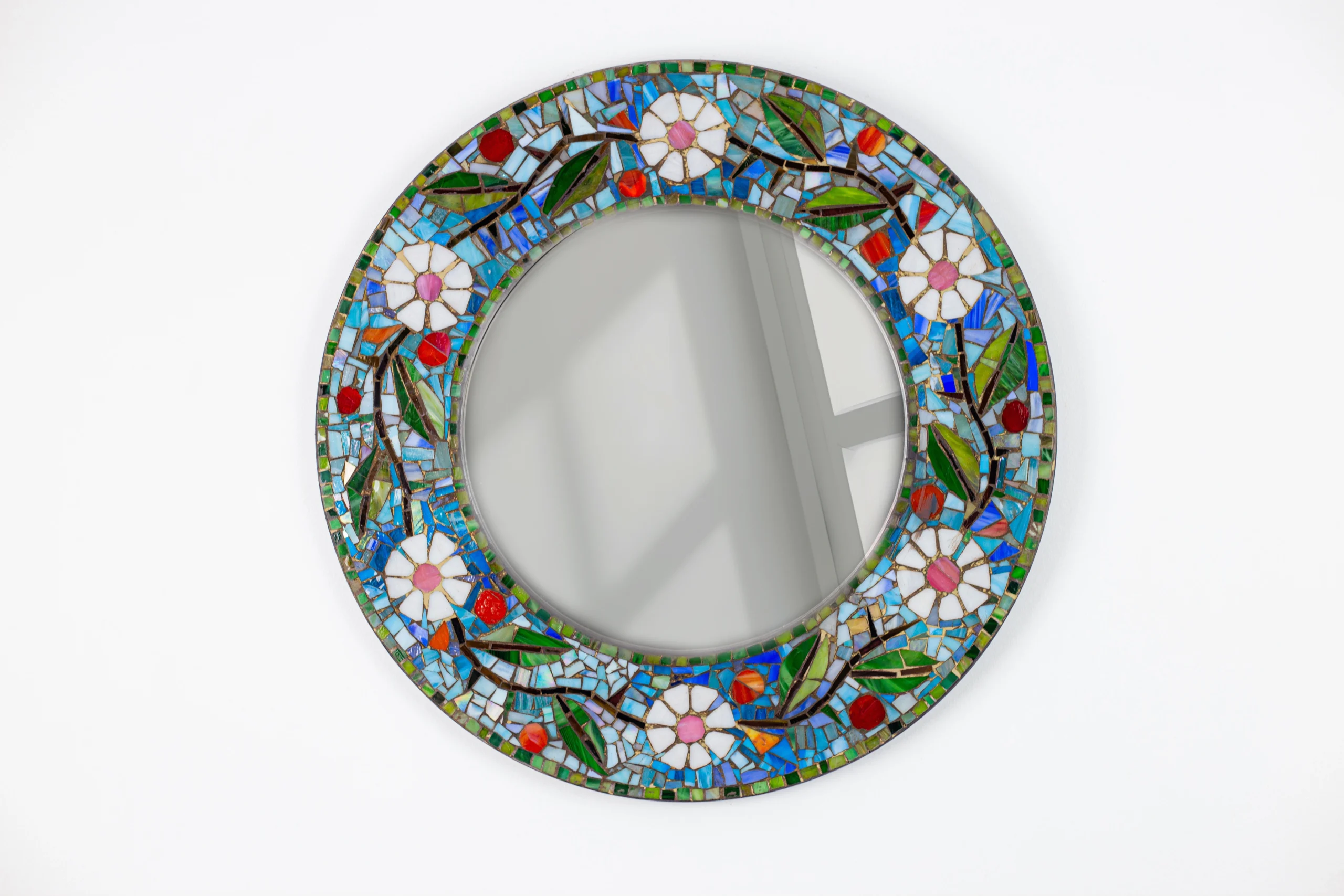 IMG_0435 Handmade Blue & White Floral Vine Mosaic Round Mirror - Image 1